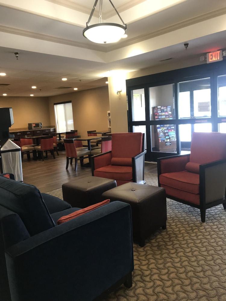 Comfort Inn Кембридж Экстерьер фото