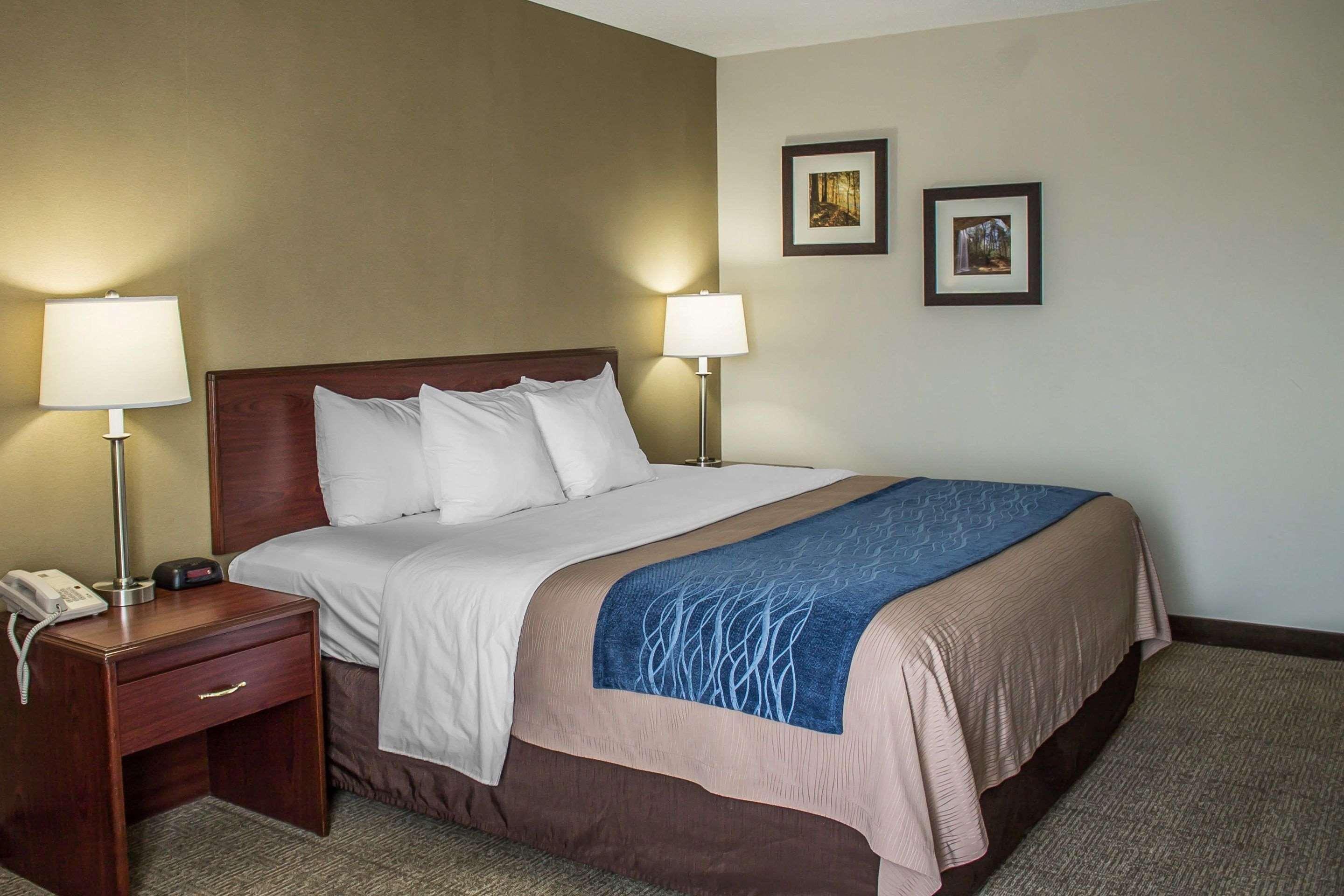 Comfort Inn Кембридж Экстерьер фото