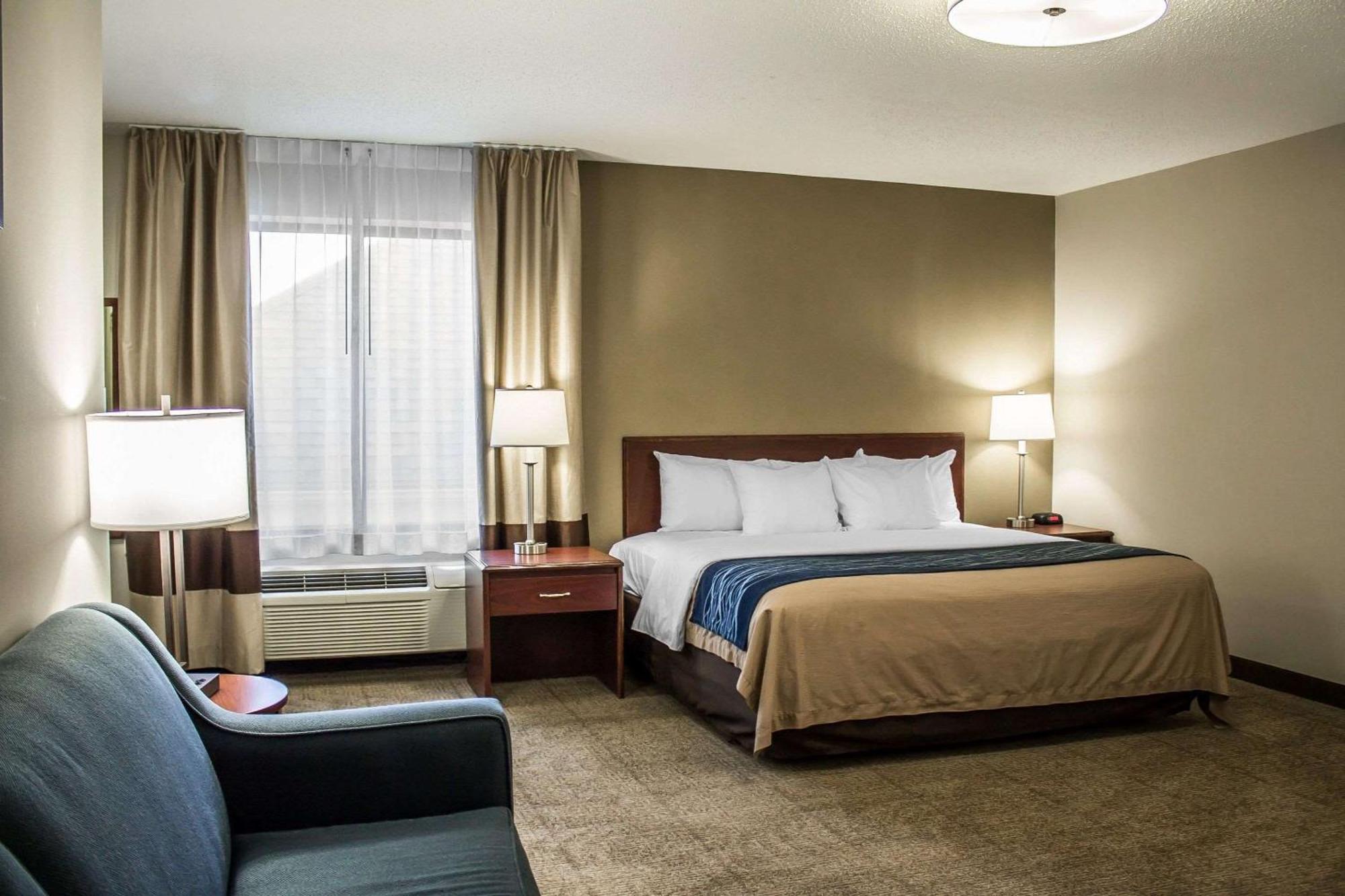 Comfort Inn Кембридж Экстерьер фото