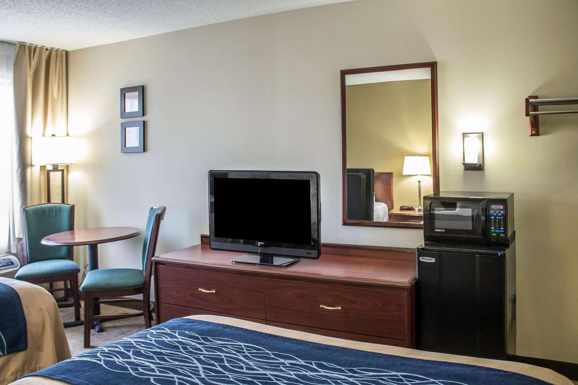 Comfort Inn Кембридж Экстерьер фото