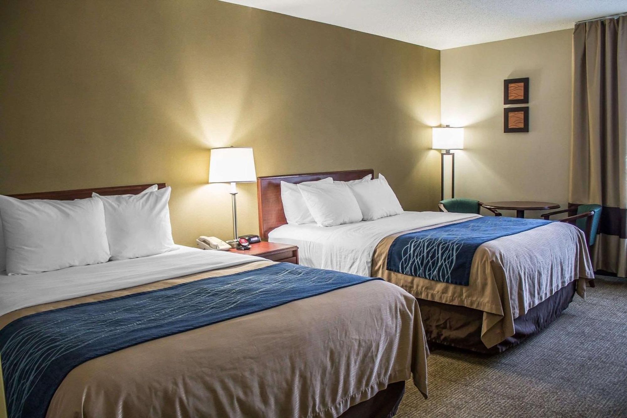 Comfort Inn Кембридж Экстерьер фото