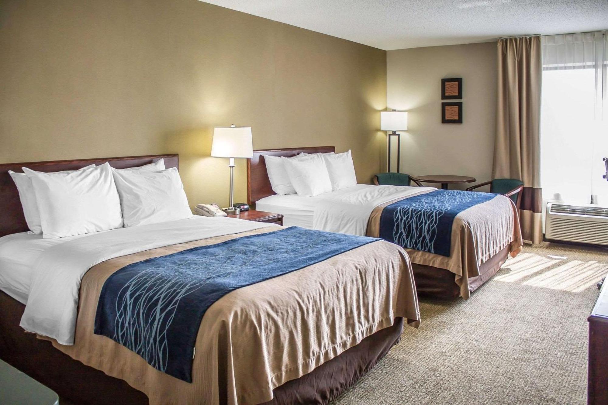 Comfort Inn Кембридж Экстерьер фото