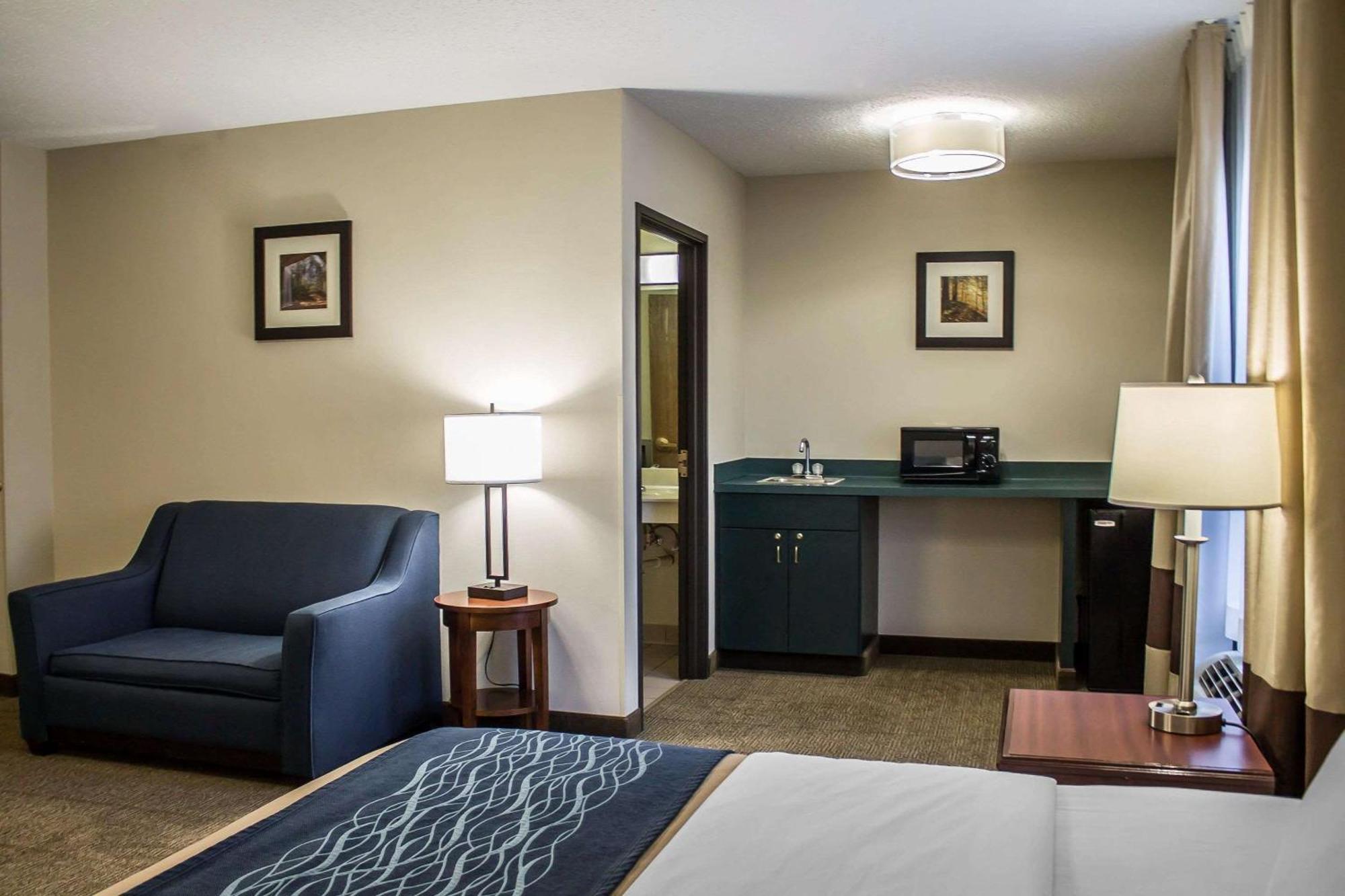 Comfort Inn Кембридж Экстерьер фото